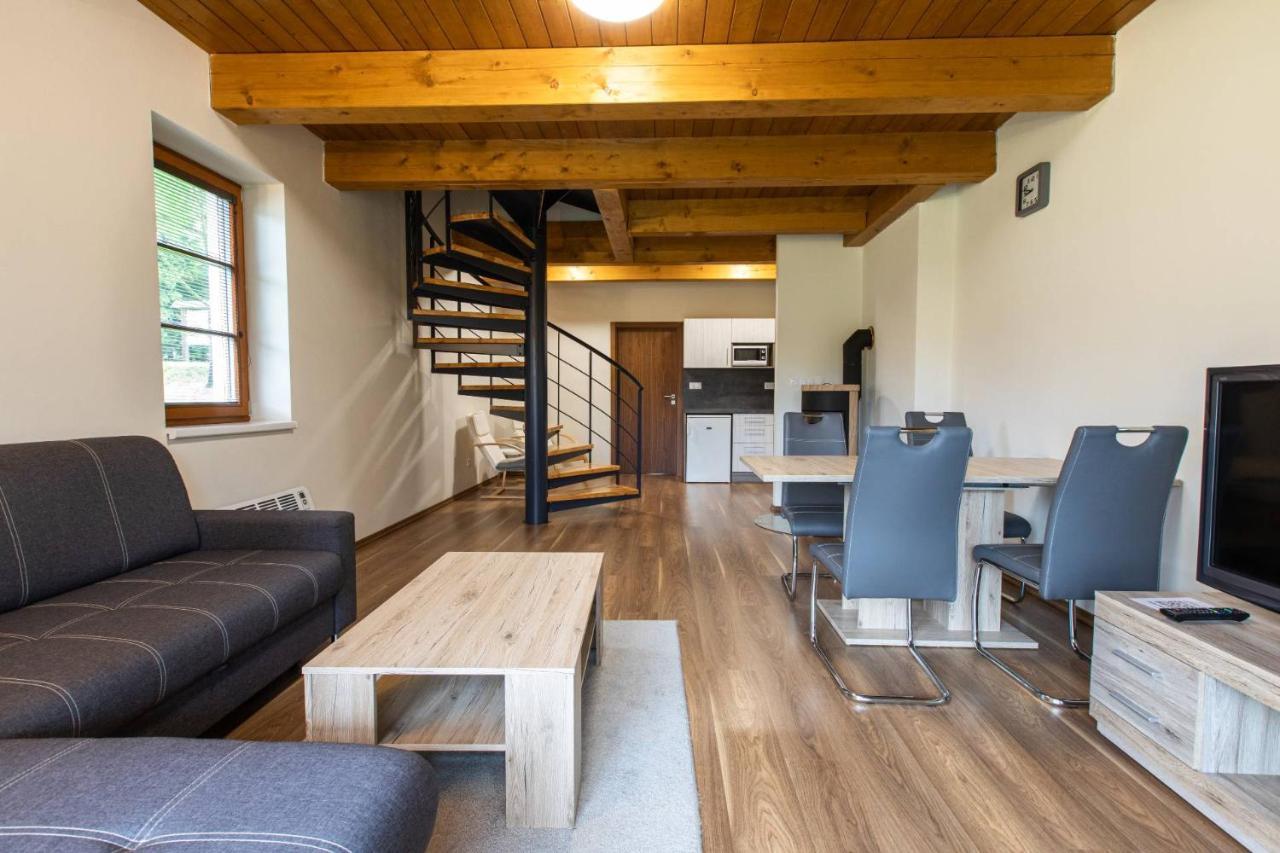 Apartmany Pod Zakletym - Hotel Ricky المظهر الخارجي الصورة