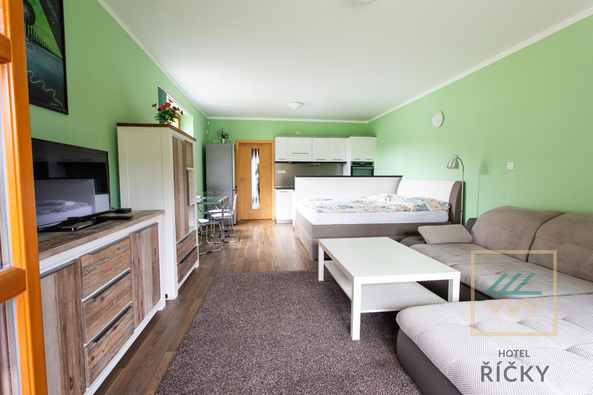 Apartmany Pod Zakletym - Hotel Ricky المظهر الخارجي الصورة