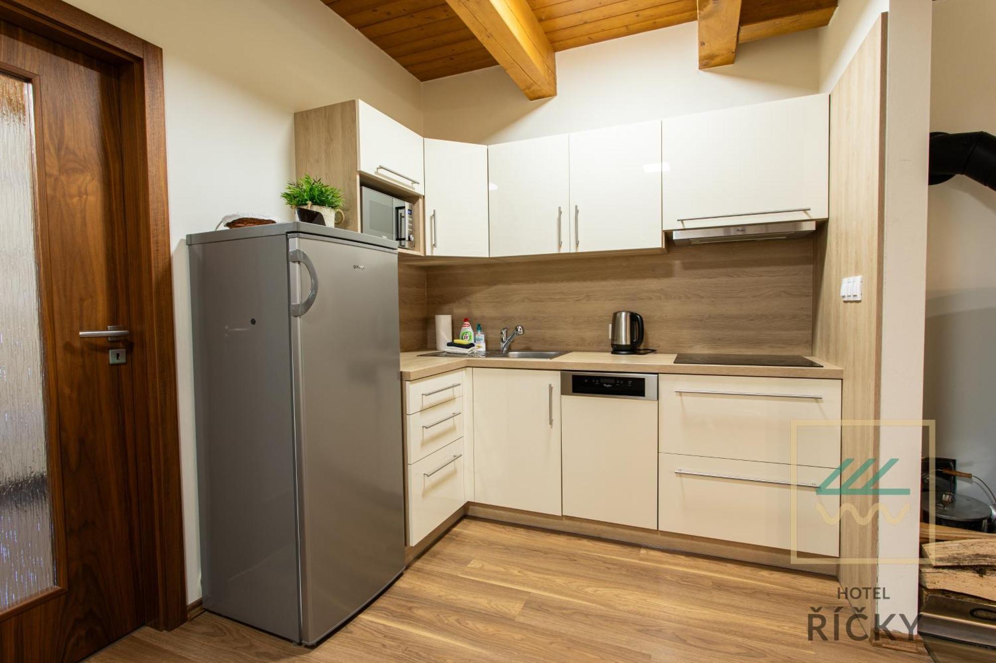 Apartmany Pod Zakletym - Hotel Ricky المظهر الخارجي الصورة