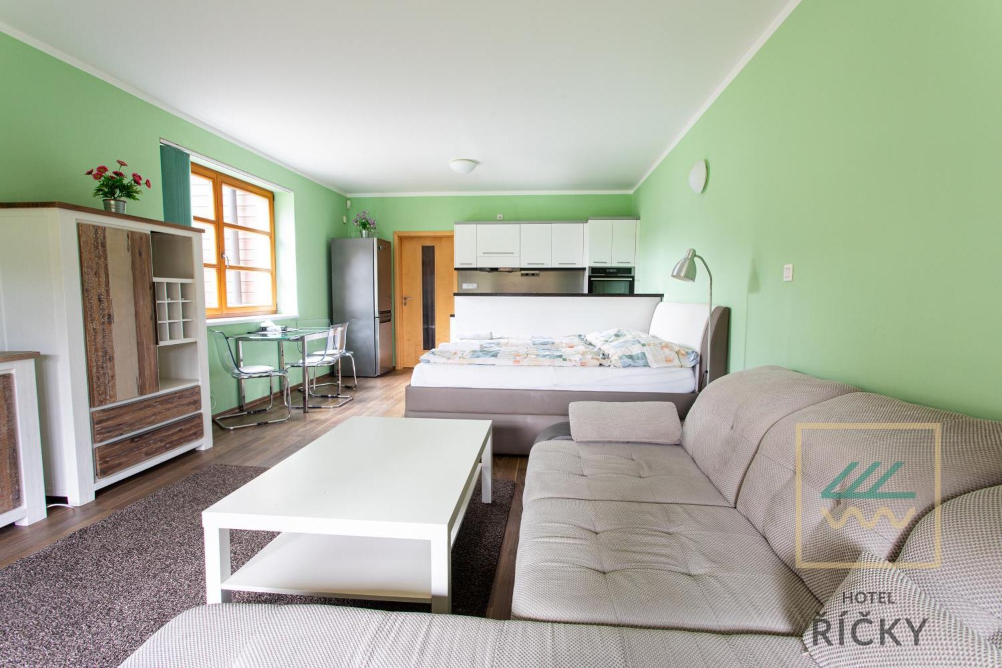 Apartmany Pod Zakletym - Hotel Ricky المظهر الخارجي الصورة